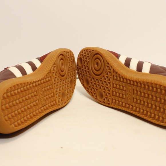 Mens Adidas Samba Sneakers - Picture 6 of 6